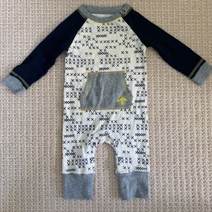 Burt’s Bees Baby Romper. (Boy) 3-6 months.